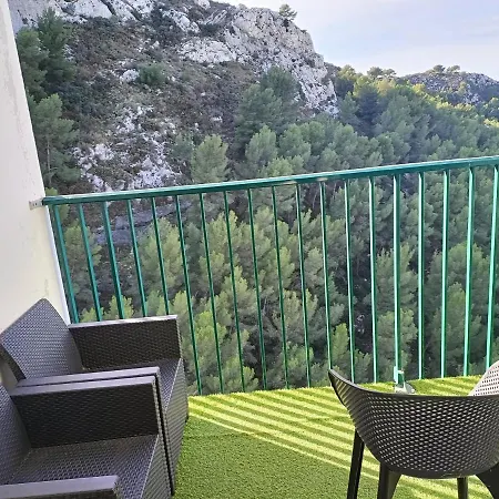 Daire Vue Et Montagne Dans Parc Du Roy D'espagne, Up To 7 People *