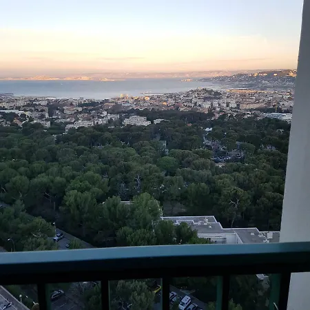 Daire Vue Et Montagne Dans Parc Du Roy D'espagne, Up To 7 People Marsilya