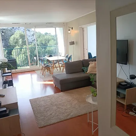 Vue Et Montagne Dans Parc Du Roy D'espagne, Up To 7 People Apartment Marseille