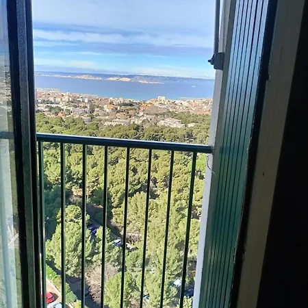 Vue Et Montagne Dans Parc Du Roy D'espagne, Up To 7 People Apartment *